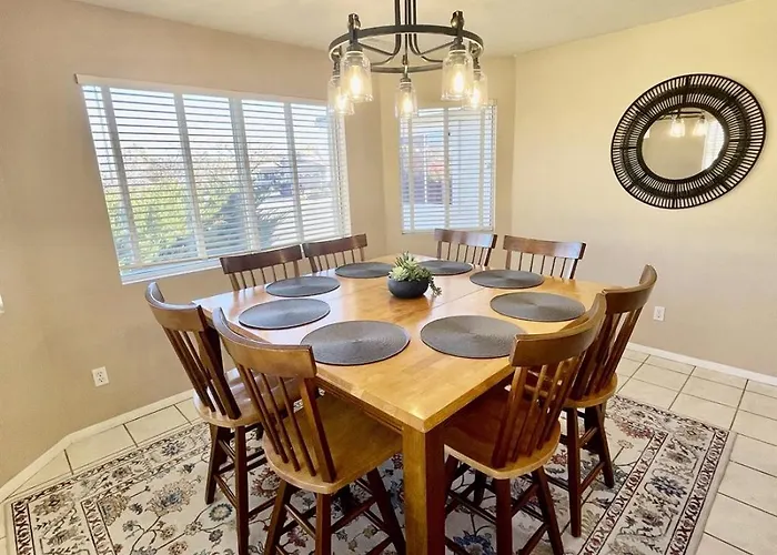 Spacious Pet-friendly Wfenced Yard & * Prescott